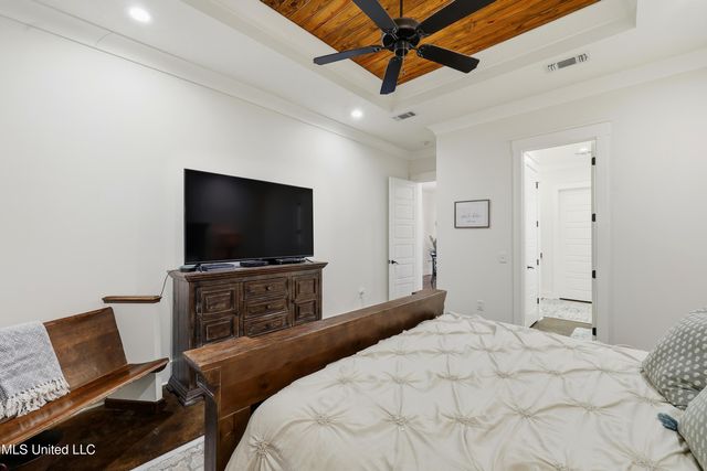 112 Laurelwood Trail, Mendenhall, MS 39114