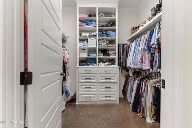 112 Laurelwood Trail, Mendenhall, MS 39114