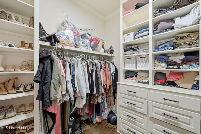 112 Laurelwood Trail, Mendenhall, MS 39114