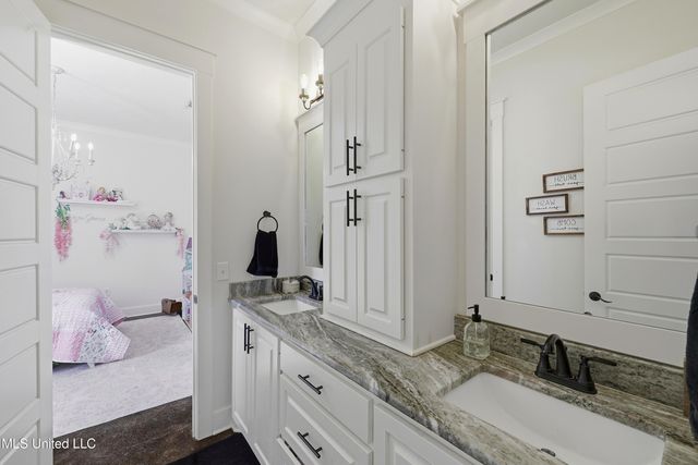 112 Laurelwood Trail, Mendenhall, MS 39114