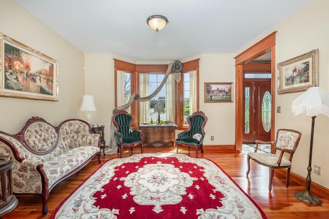 1917 Nichole Circle, Lancaster, OH 43130