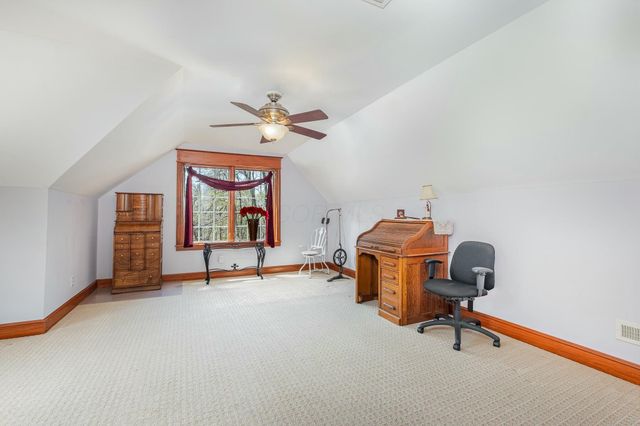1917 Nichole Circle, Lancaster, OH 43130