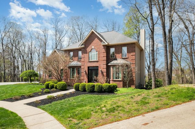 1917 Nichole Circle, Lancaster, OH 43130