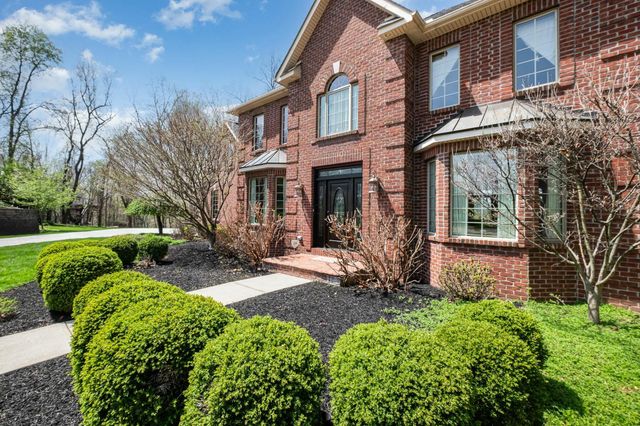 1917 Nichole Circle, Lancaster, OH 43130