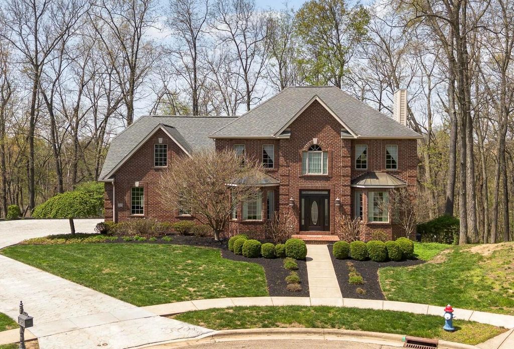1917 Nichole Circle, Lancaster, OH 43130