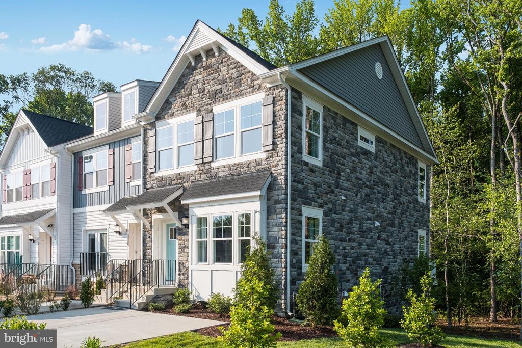 1246 BARKLEYRIDGE LN, Glen Burnie, MD 21060