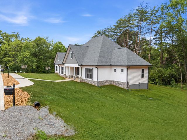 213 Gado Lane, Loudon, TN 37774