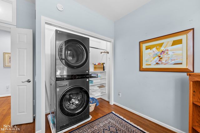 9005 Harbor Place, St Clair Shores, MI 48080