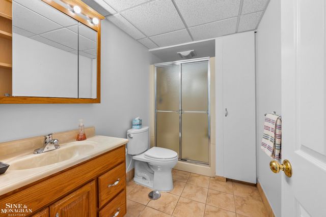 9005 Harbor Place, St Clair Shores, MI 48080