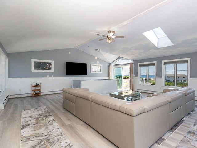 789 Ocean Boulevard, Rye, NH 03870