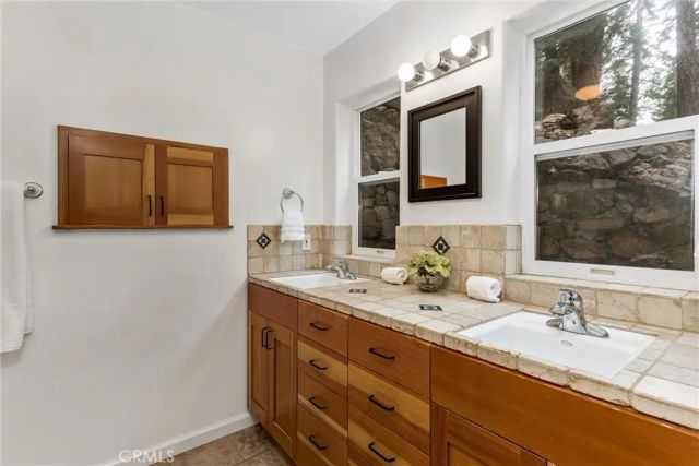 6130 Spruce, Angelus Oaks, CA 92305
