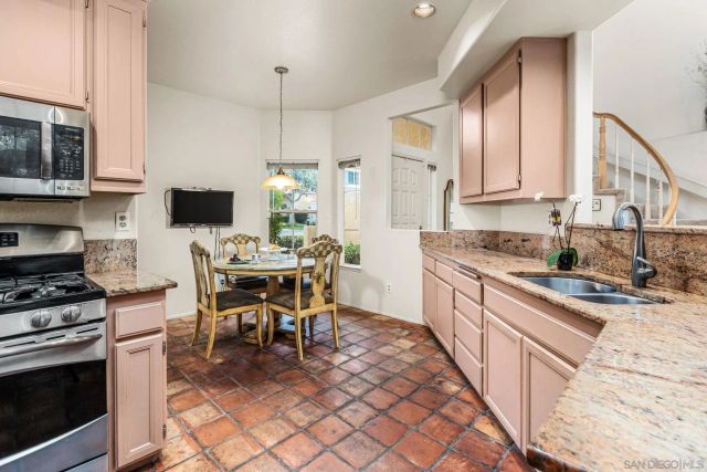 11371 Provencal Place, San Diego, CA 92128
