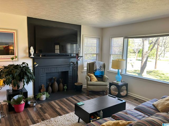 9 9TH STREET, Oxford, AL 36203