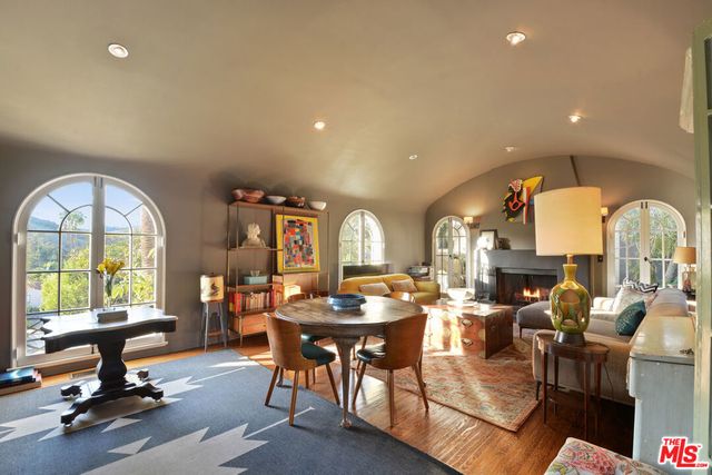 6717 Whitley Terrace, Los Angeles, CA 90068