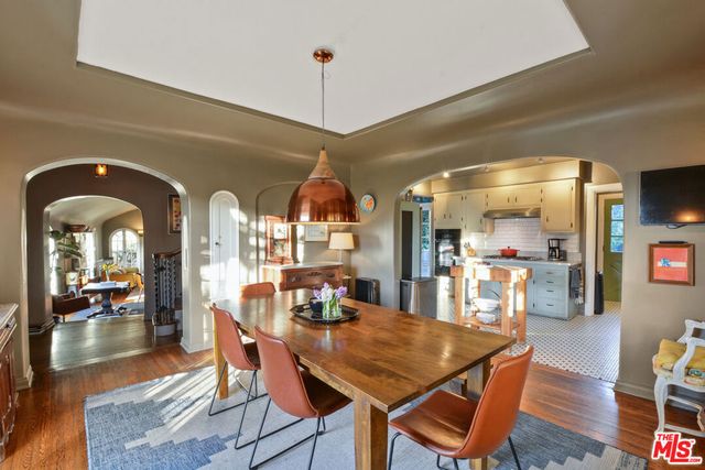 6717 Whitley Terrace, Los Angeles, CA 90068