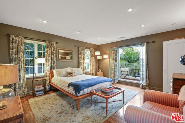 6717 Whitley Terrace, Los Angeles, CA 90068