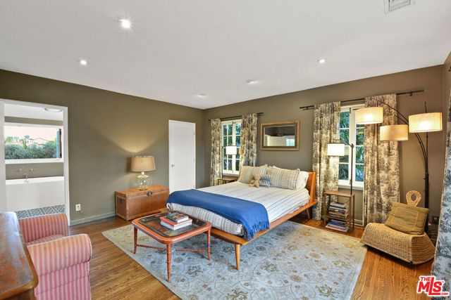6717 Whitley Terrace, Los Angeles, CA 90068