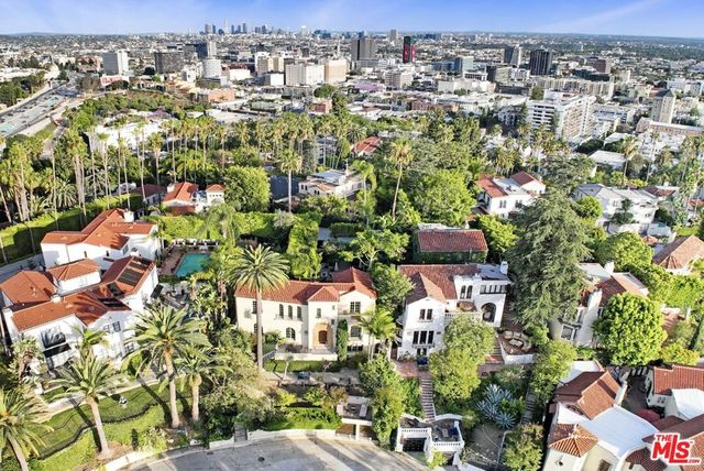 6717 Whitley Terrace, Los Angeles, CA 90068