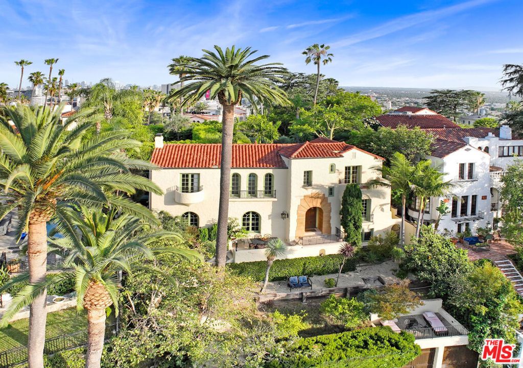 6717 Whitley Terrace, Los Angeles, CA 90068