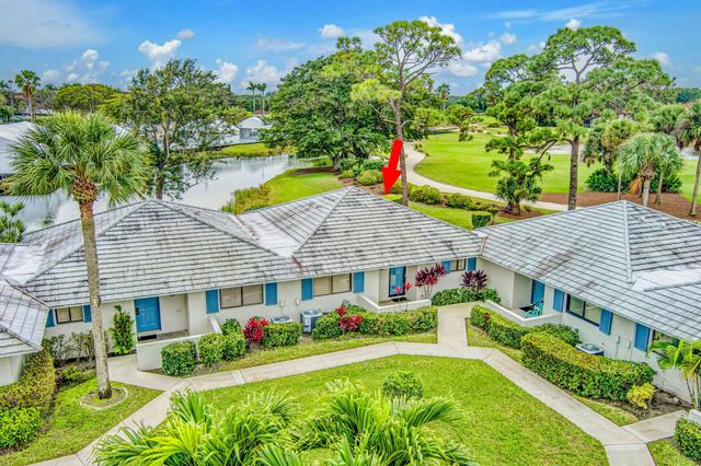 515 Club Drive, Palm Beach Gardens, FL 33418