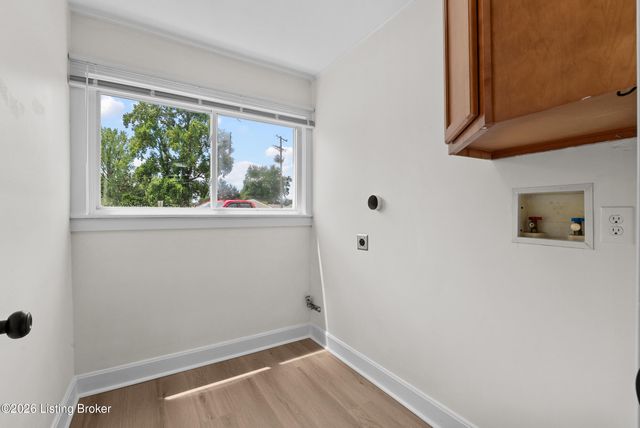 4920 Ana Terrace, Louisville, KY 40272
