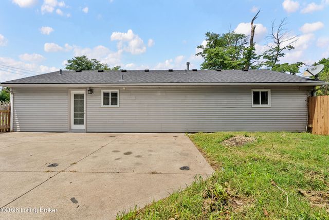 4920 Ana Terrace, Louisville, KY 40272