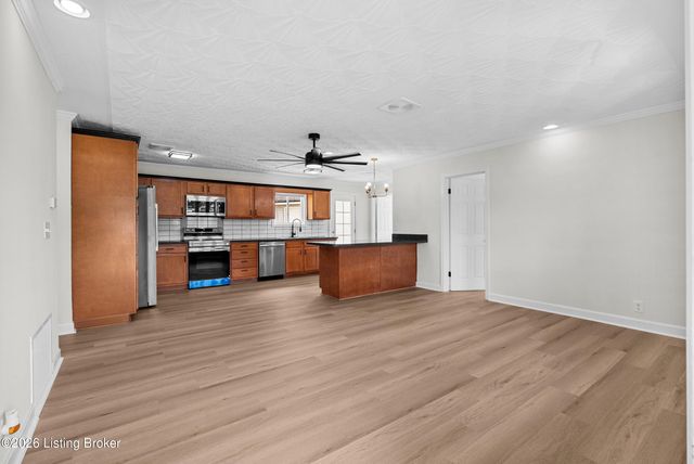 4920 Ana Terrace, Louisville, KY 40272