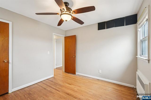 397 Oak Street, Ridgefield, NJ 07657