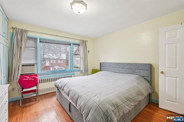 397 Oak Street, Ridgefield, NJ 07657