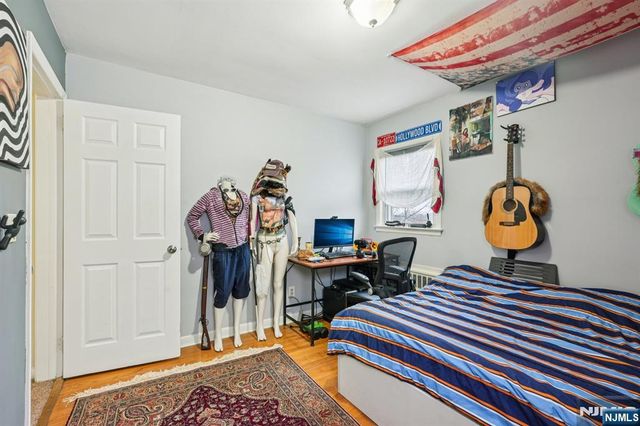 397 Oak Street, Ridgefield, NJ 07657