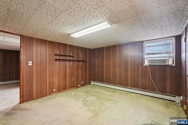 397 Oak Street, Ridgefield, NJ 07657