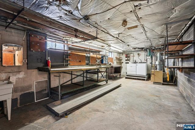 397 Oak Street, Ridgefield, NJ 07657