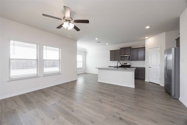 719 Cool Canyon Trail, Princeton, TX 75407