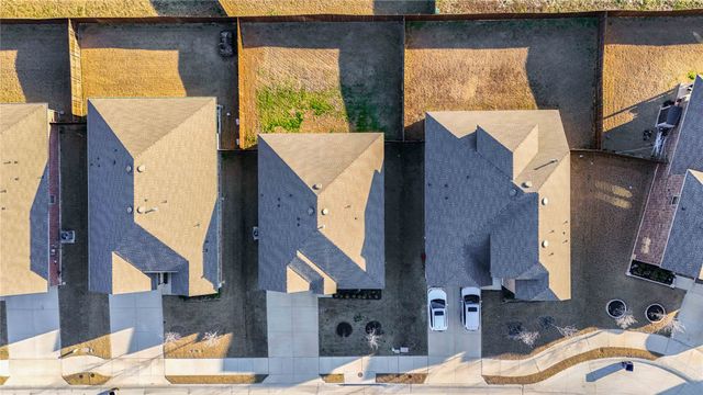 719 Cool Canyon Trail, Princeton, TX 75407