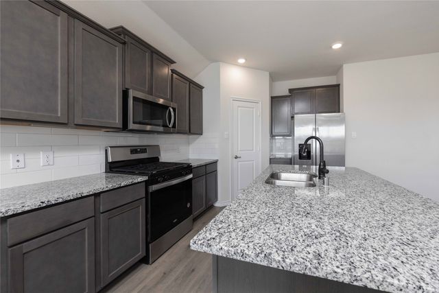 719 Cool Canyon Trail, Princeton, TX 75407