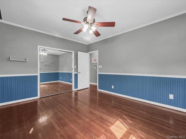 2 Tottenham Place 1FL, New Hyde Park, NY 11040