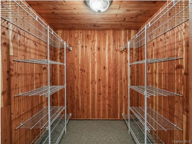2 Tottenham Place 1FL, New Hyde Park, NY 11040