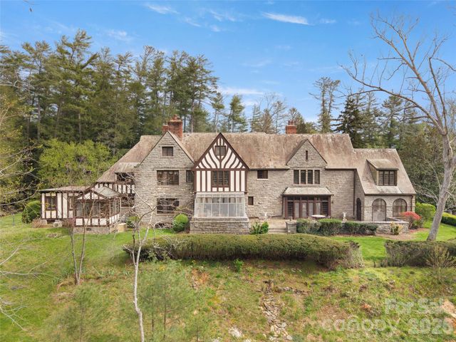 436 Vanderbilt Road, Biltmore Forest, NC 28803