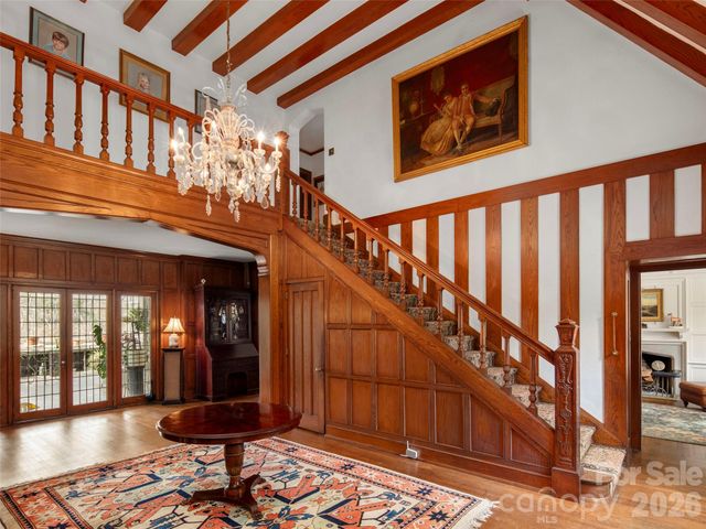 436 Vanderbilt Road, Biltmore Forest, NC 28803