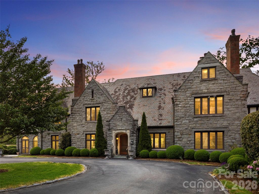 436 Vanderbilt Road, Biltmore Forest, NC 28803