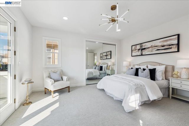 2890 Sable Oaks Way, Dublin, CA 94568