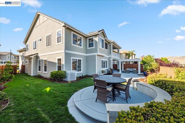 2890 Sable Oaks Way, Dublin, CA 94568