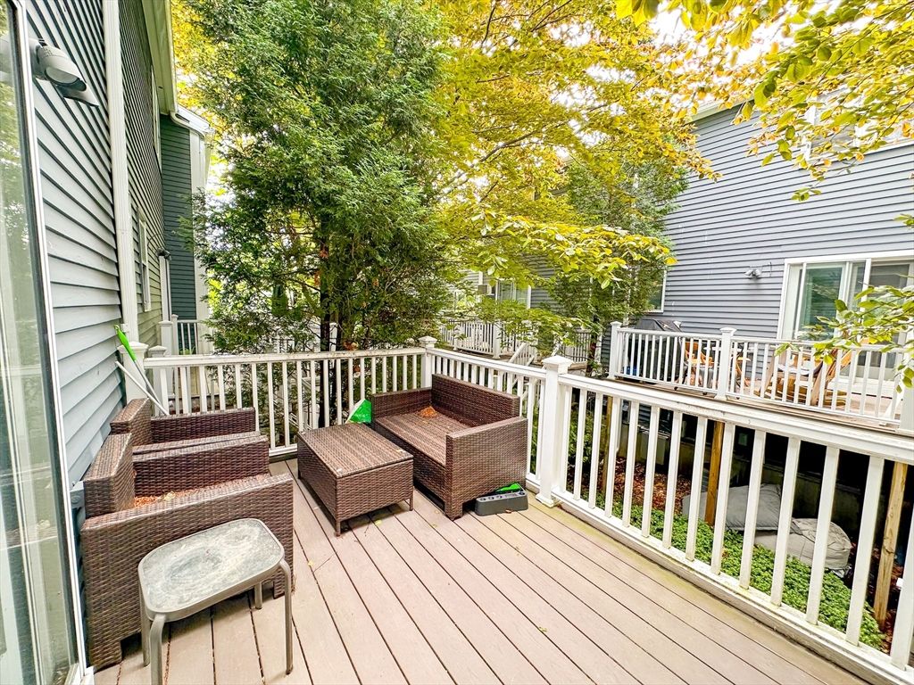 135 Bolton St SF, Boston, MA 02127