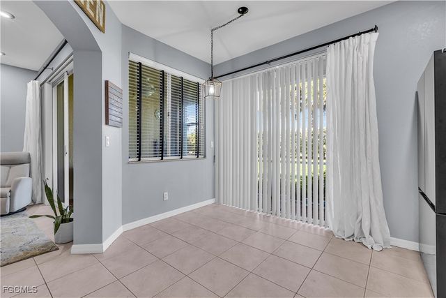3353 Dandolo CIR, Cape Coral, FL 33909