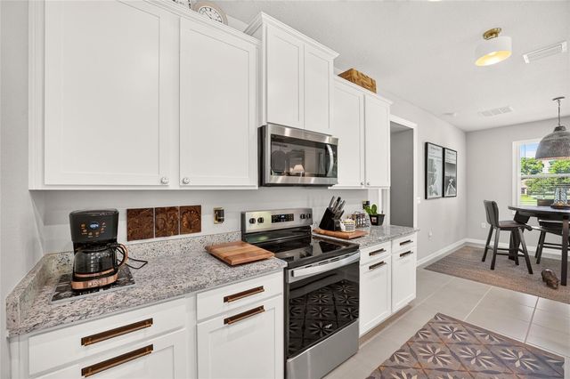 4974 NW 39TH LOOP, Ocala, FL 34482