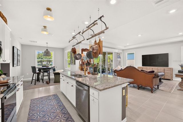 4974 NW 39TH LOOP, Ocala, FL 34482
