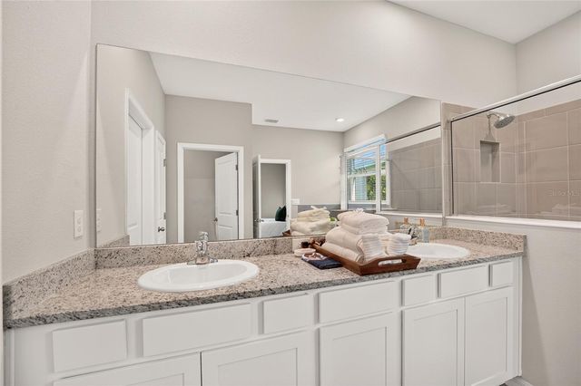 4974 NW 39TH LOOP, Ocala, FL 34482