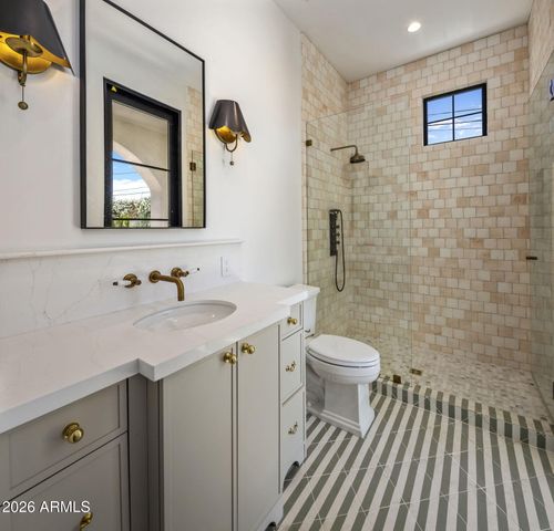 5935 E CALLE TUBERIA --, Phoenix, AZ 85018
