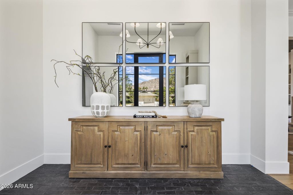 5935 E CALLE TUBERIA --, Phoenix, AZ 85018 — photo 4