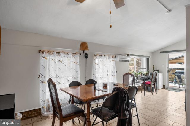 28 BRENTWOOD RD, Camp Hill, PA 17011